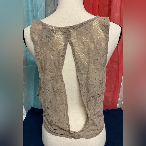 Victorias Secret Pink- crop top with lace back size XS - Picture 2 of 3